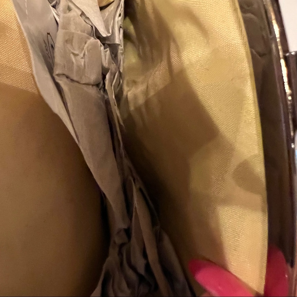 Coach Brown kiss lock Change Purse - Picture 2 of 2